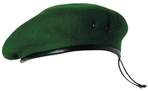 Берет бесшовный (зеленый)